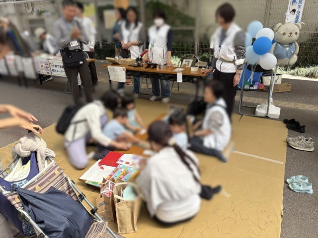 7子どもコーナー.jpg