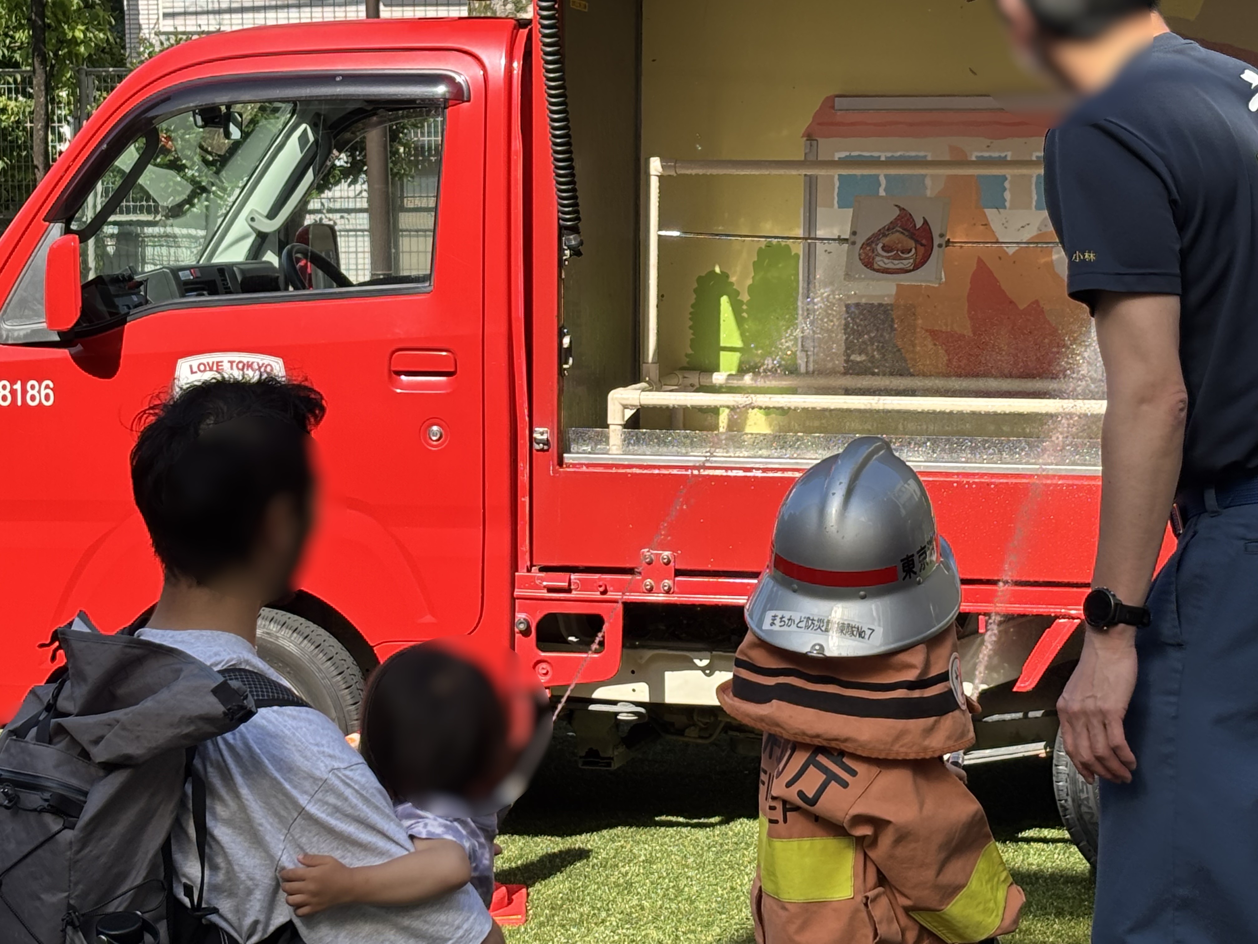 ５．消防車.jpeg